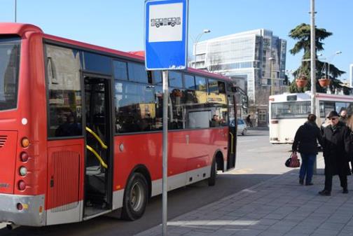 Fundjava pa makina edhe per 2 jave: Lajm i mire per rihapjen e transportit publik